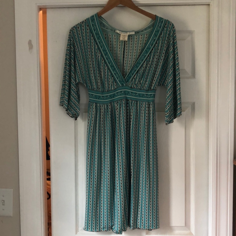 Flattering spring/summer dress.